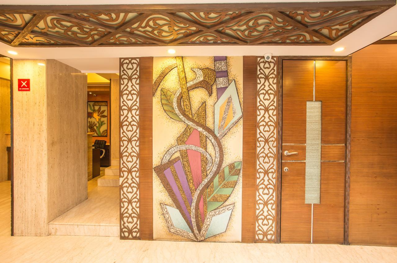 Hotel Kalpana Palace, Mumbai Exterior photo