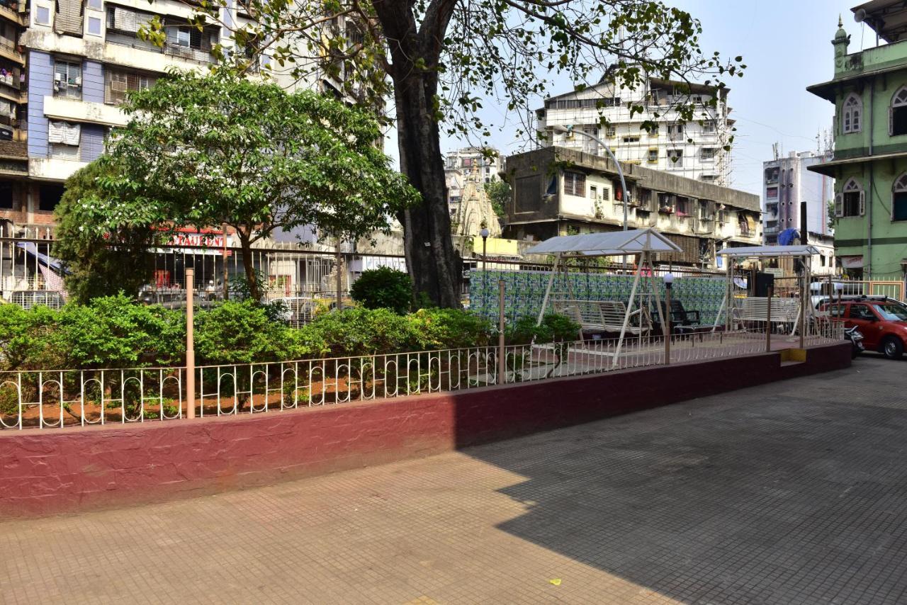 Hotel Kalpana Palace, Mumbai Exterior photo